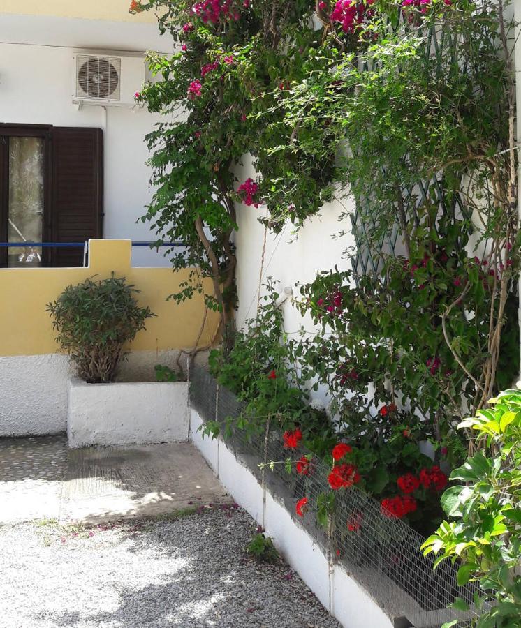 Artemis Rooms פראנגוקאסטלון מראה חיצוני תמונה
